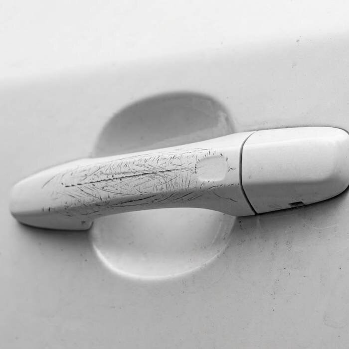 Schritt 1 Oberfläche vor NanoPolix Autotuch Anwendung reinigen